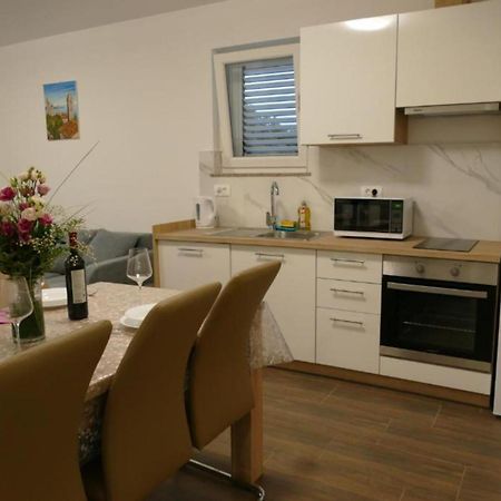 Apartmani Sabbioso Лопар Экстерьер фото