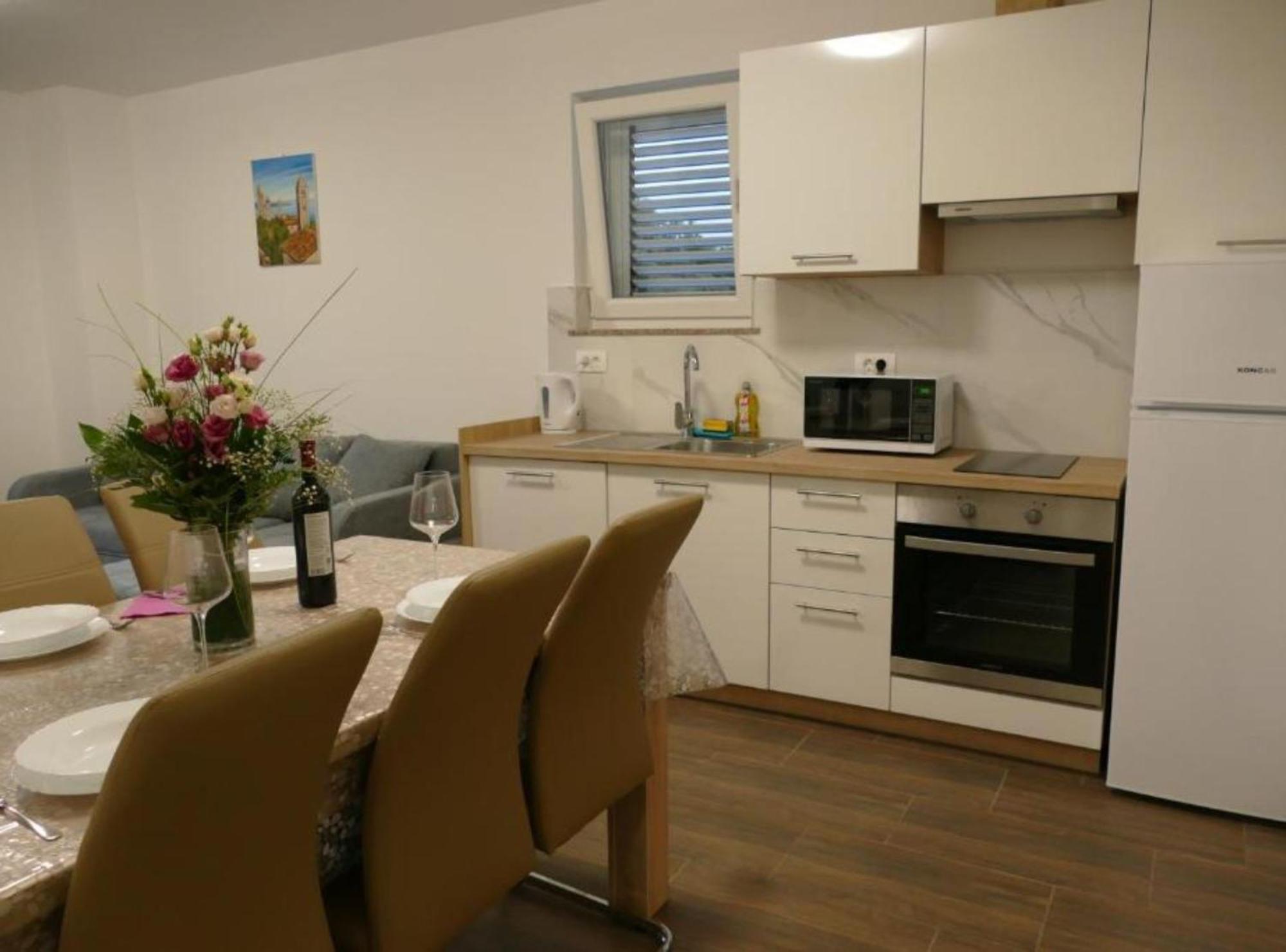 Apartmani Sabbioso Лопар Экстерьер фото