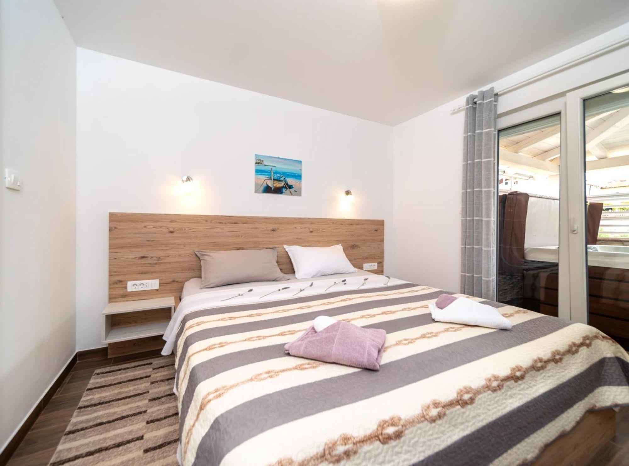 Apartmani Sabbioso Лопар Экстерьер фото